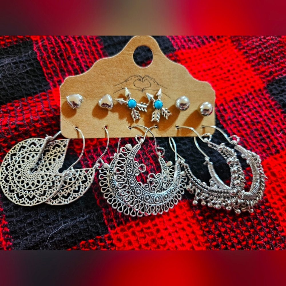 *Free with 30$ Purchase Western Earrings